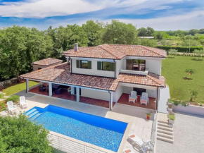 Holiday Home Fratrici by Interhome